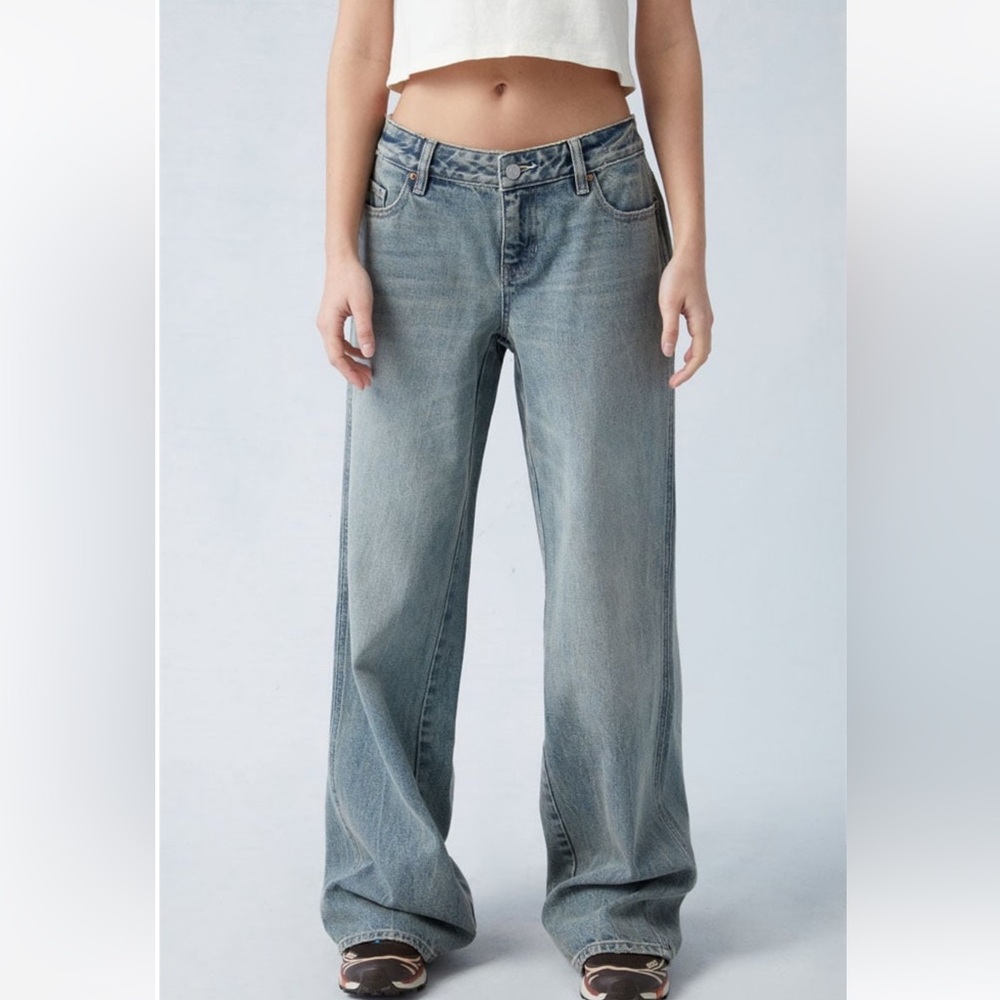 Pacsun Eco Dark Indigo Low Rise Baggy Jeans in Medium Indigo - Size 22